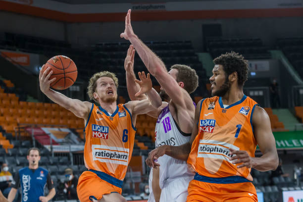 谢尔基本赛 谢尔基本赛