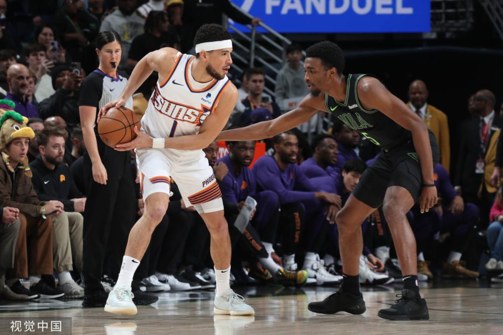 赛场上展现 赛场上展现