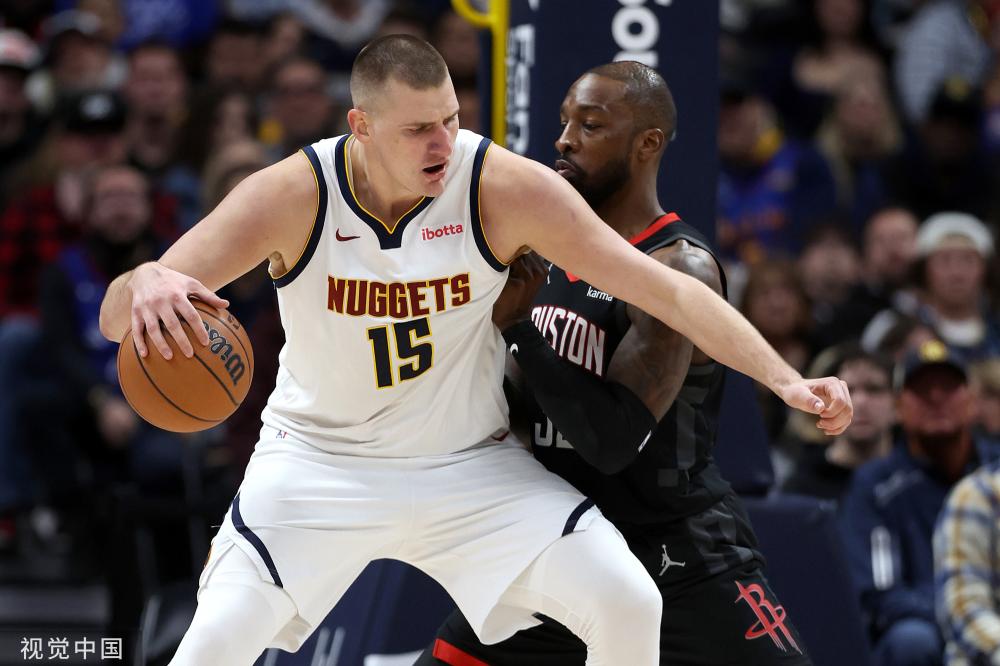 他在场上几 他在场上几