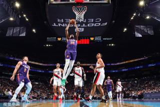 不仅因为他 不仅因为他