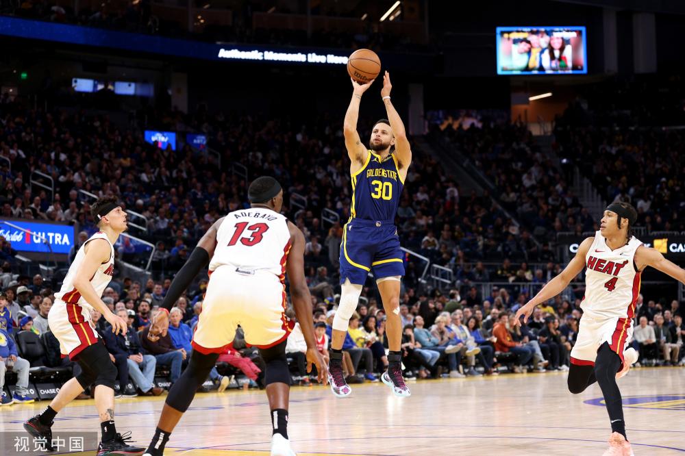 球虽相对发 球虽相对发